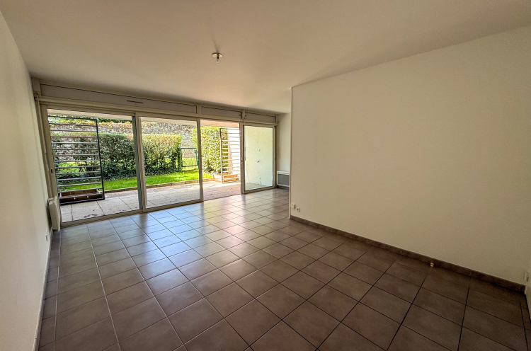 Location appartement 3 pièce(s) 66 m² - Photo 1