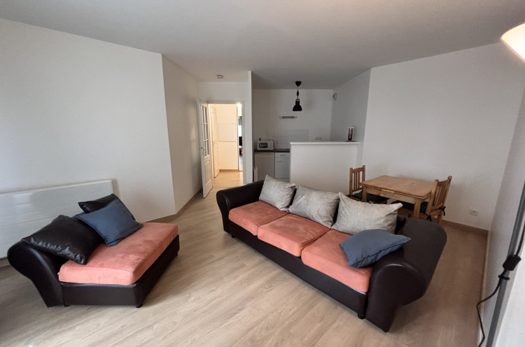 Location appartement 2 pièce(s) 45 m² - Photo 1