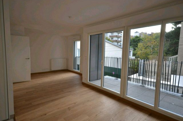 Location appartement 3 pièce(s) 62 m² - Photo 1