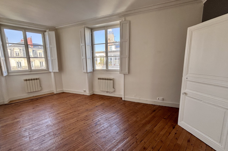 Location appartement 2 pièce(s) 40 m² - Photo 1