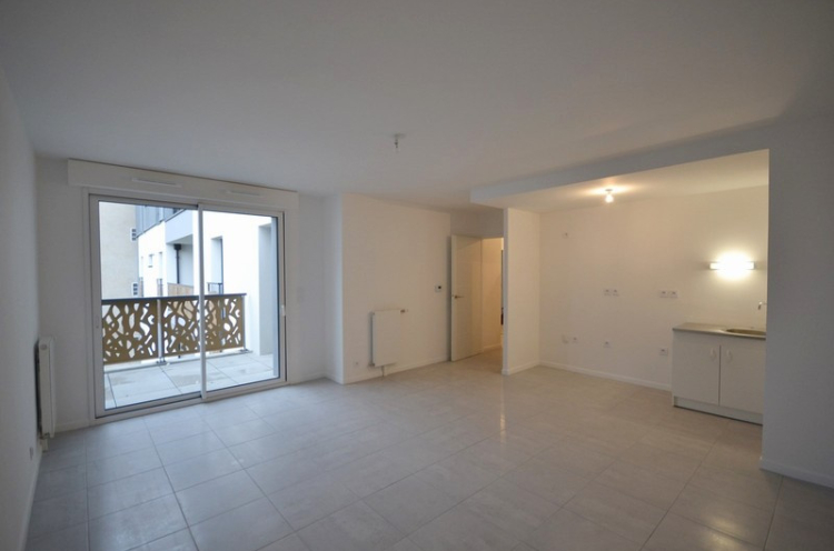 Location appartement 3 pièce(s) 62 m² - Photo 1