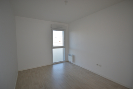 Location appartement 3 pièce(s) 68 m² - Photo 4