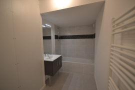 Location appartement 3 pièce(s) 62 m² - Photo 9
