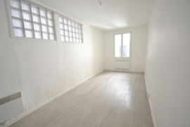 Location appartement 1 pièce(s) 27 m² - Photo 1