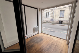 Location local commercial ou professionnel 155 m² - Photo 3 Location local commercial ou professionnel 155 m² - Photo 3