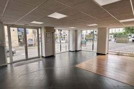 Location local commercial ou professionnel 155 m² - Photo 1 Location local commercial ou professionnel 155 m² - Photo 1