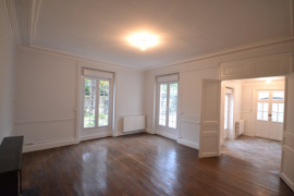 Location maison 6 pièce(s) 174 m² - Photo 2 Location maison 6 pièce(s) 174 m² - Photo 2